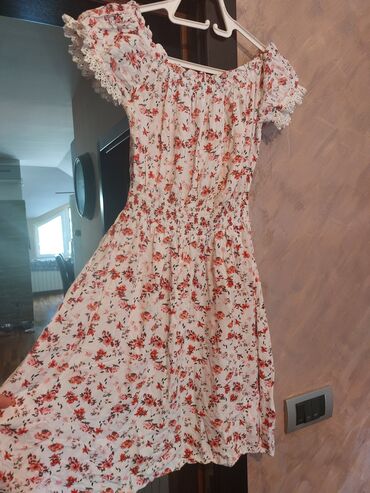 cvetne haljine za punije: L (EU 40), bоја - Šareno, Drugi stil, Kratkih rukava