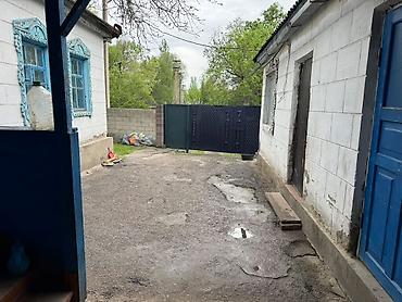 1 bedroom: Продаётся дом от собственника в центре Сокулука. Участок 12соток — 6