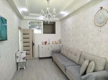 Uzunmüddətli kirayə mənzillər: Nefciler metrosuna yaxin 2 otaqli bina evi kiraye verilir eşyali -da lalafo.az — 6 Uzunmüddətli kirayə mənzillər: Nefciler metrosuna yaxin 2 otaqli bina evi kiraye verilir eşyali — 6