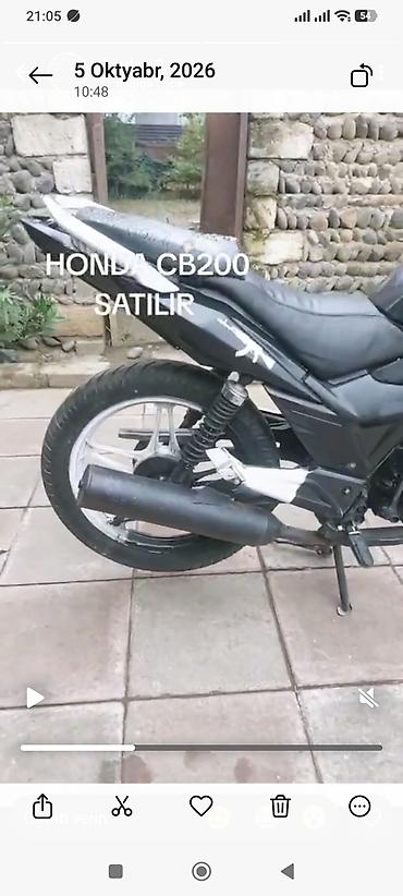 moto moped: Honda - CB200, 200 sm3 — 3