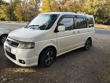 Honda Stepwgn: 2004 г., 2 л, Автомат, Бензин, Минивэн