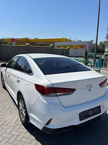 Hyundai: Hyundai Sonata: 2017 г., 2 л, Автомат, Газ, Седан — 6