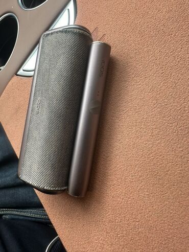 Qəlyan, vayp və aksesuarları: IQOS Iluma Prime elektron tütün qızdırma cihazı və daşınma futlyarı -