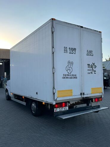 Mercedes-Benz: Mercedes-Benz Спринтер: 2002 г., 2.2 л, Механика, Дизель, Бус at lalafo.kg — 5 Mercedes-Benz: Mercedes-Benz Спринтер: 2002 г., 2.2 л, Механика, Дизель, Бус — 5