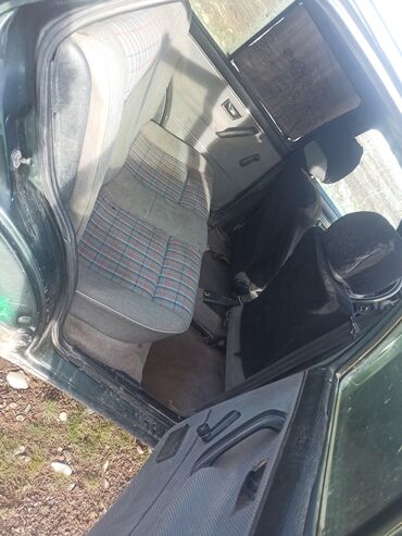 Volkswagen: Volkswagen Golf: 1989 г., 1.8 л, Механика, Бензин, Хэтчбэк — 6