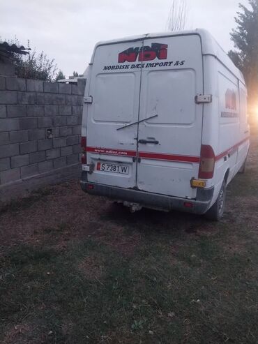 муссоо: Mercedes-Benz Спринтер: 1995 г., 2.9 л, Механика, Дизель, Van