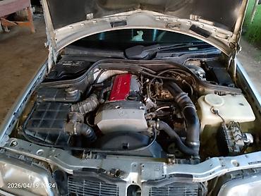 a 160 mercedes: Mercedes-Benz C-Class: 2.3 l | 2000 il Sedan — 4
