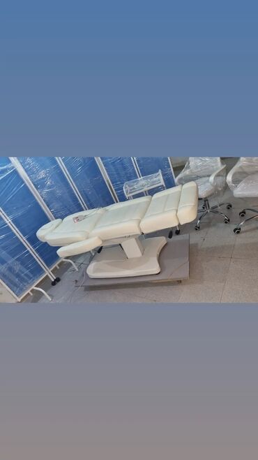 Салонная, медицинская мебель: Новый, Косметологическая кушетка, Складной, цвет - Белый