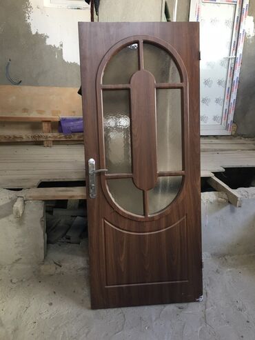 Пиломатериалы: Taxta naxışlı interyer qapıları – şüşəli model - Material: Ağac