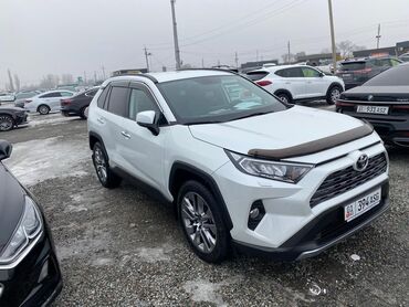 Toyota: Toyota RAV4: 2020 г., 2 л, Автомат, Бензин, Внедорожник