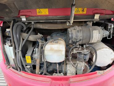 Экскаваторы: Экскаватор, Гусеничный — 9