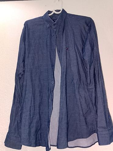 Košulje: Muške košulje – veličina L (2 komada) Svaka košulja po 800dinara 1) — 23