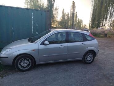 срочно срочно продам машину: Ford Focus: 2002 г., 2 л, Автоматические, Бензин, Хэтчбэк
