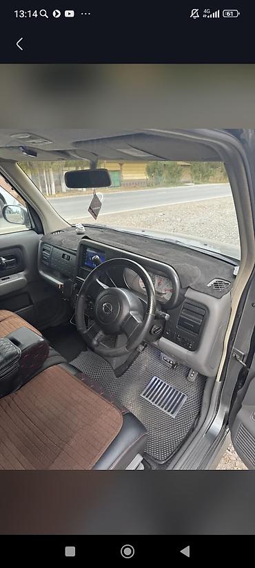 genesis 90: Nissan Cube: 2005 г., Бензин, Хэтчбэк — 6