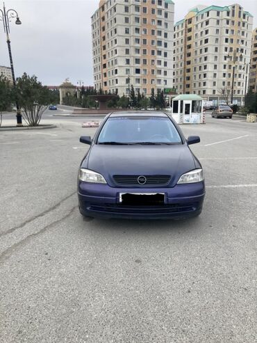Opel: Opel Astra: 1.6 l | 2001 il 320000 km Sedan — 1