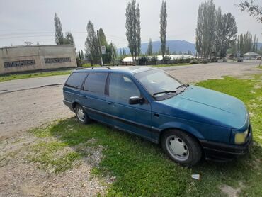 фольксваген авто: Volkswagen Passat: 1992 г., 1.8 л, Механика, Бензин, Универсал