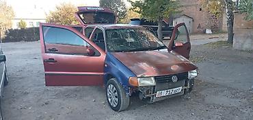 lada 2112: Volkswagen Polo: 1998 г., 1.6 л, Механика, Бензин, Хэтчбэк — 6