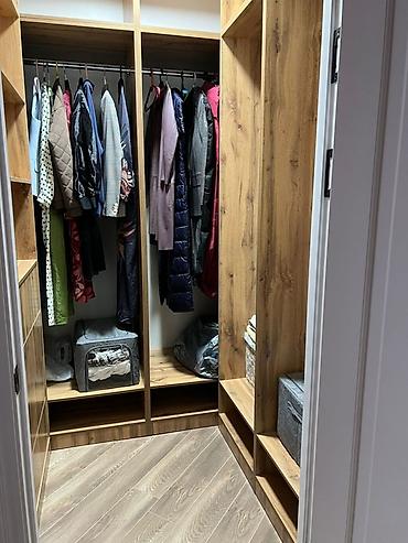 Трековые светильники и споты: Продаю 2ком квартиру 67м2, с ремонтом, с мебелью и техникой. 5 этаж — 12