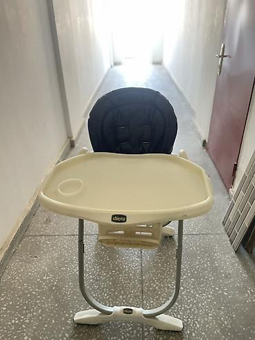 Yemək masaları, oturacaqları: Chicco uşaq yemək stulu - Brend: Chicco - Rəng: krem massiv süfrə — 1