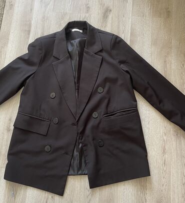 пиджак мужская: Костюм S (EU 36), цвет - Черный