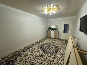 снять квартиру в заре: 2 комнаты, 43 м², Индивидуалка, 2 этаж, Косметический ремонт