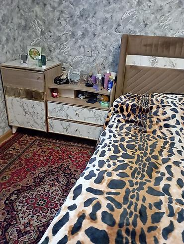 Yataq otağı dəstləri: İkinəfərlik çarpayı, Dolab — 5