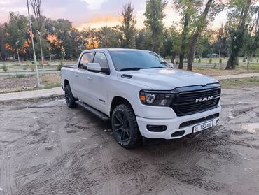 дизель автомат: Dodge Ram 1500: 2020 г., 3.6 л, Автомат, Бензин, Пикап
