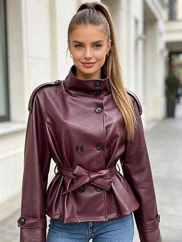 wonder patch flasteri: Ženska kratka jakna od eko kože sa pojasom
3700 din
S M L — 1