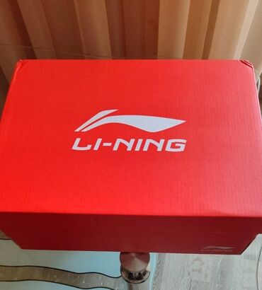 лининг обувь: Кроссовки Lı-Nıng оригинал доставлены с Китая.(Унисекс - подойдут и
