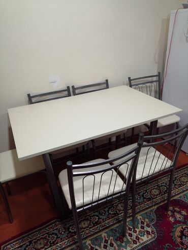 Masa və oturacaq dəstləri: 110 manatdan başlayir. Stol stul desti anbardan satiş var modellər — 25