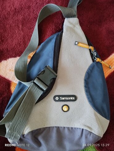 сумка багет: Сумка‑слинг Samsonite - Бренд: Samsonite (оригинальный логотип и