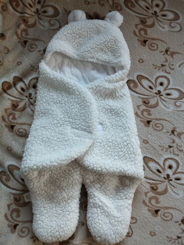 кроссовки белые: Конверт для младенца очень мягкий и удобный