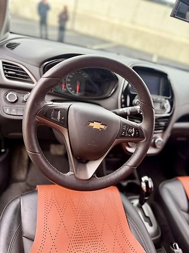 Chevrolet: Chevrolet Spark: 2019 г., 1 л, Вариатор, Бензин, Хэтчбэк — 6