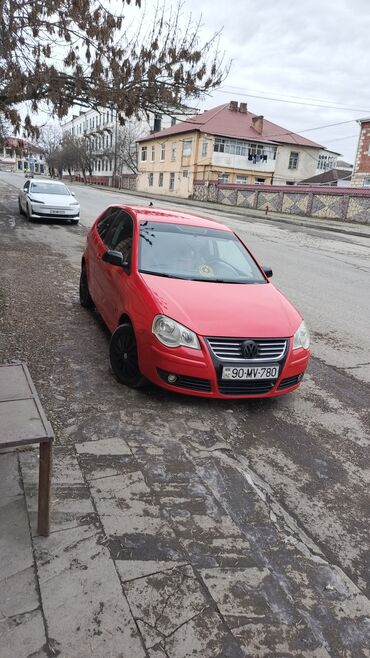 Volkswagen: Volkswagen Polo Hatchback Barter var 07 .015.012 .priora v,s. - Kuzov — 2