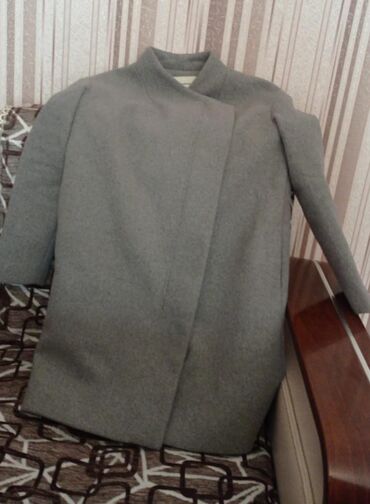 massimo dutti baku qiymetleri: Palto, Stradivarius, S (EU 36), rəng - Boz