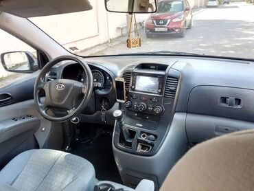 Kia: Kia Carnival: 2.9 l | 2007 il Van/Minivan — 25