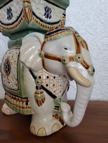 Ostali kućni dekor: Slon nov,rucni rad ukras,stalak,saksija. 70te. Slon veci,perfektan — 3