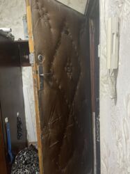 оддом даром: Отдам даром мебель трюмо дверь шкаф самовывоз Аламедин 1