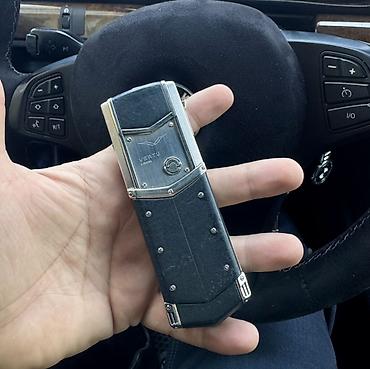 vertu ascent ti: Vertu Signature Touch — 4