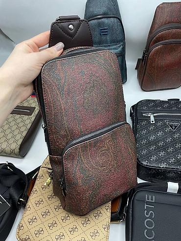 Классические сумки: Мужские сумки и сленги (кросс-боди/на плечо) - Модели: компактные — 3
