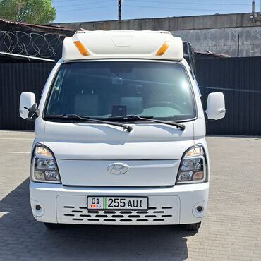 Легкий грузовой транспорт: Легкий грузовик, Hyundai, Стандарт, До 1 т, Б/у
