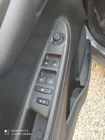 Chevrolet: Chevrolet Spark: 2016 г., 0.1 л, Автомат, Бензин, Хэтчбэк — 10