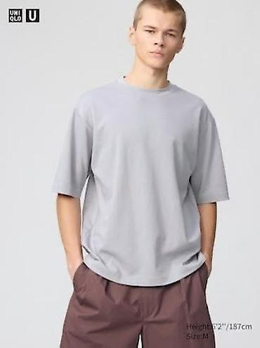 Футболки: Футболка Uniqlo U airism мужская, модель с удлинённым рукавом (около — 1