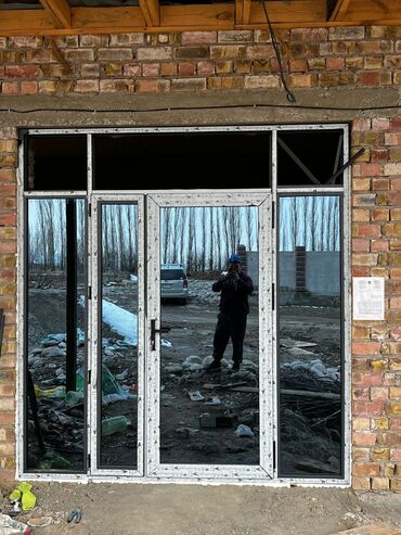 Алюминиевые окна на заказ: Алюминиевое окно на заказ, Тип окна: Витражные, Фасадные, Балконные, Бесплатная установка, Без рассрочки — 23