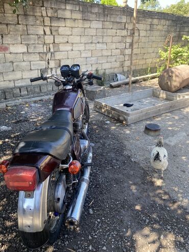 Motosikletlər: Sovet istehsalı klassik motosiklet - Korpus: tünd-bordo rəngli — 2