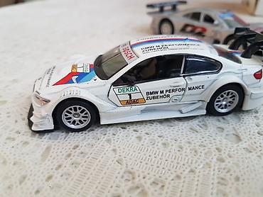 triko: BMW M Performance ZUBEHÖR – DTM üslublu kolleksiya model avtomobil - — 2