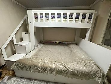 bunk bed: Двухъярусная семейная кровать с лестницей-комодом - Конфигурация — 3