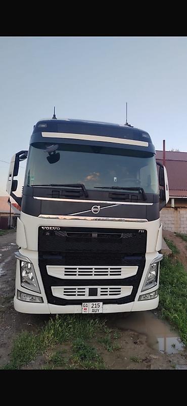 торг: Тягач, Volvo, 2019 г., Тентованный — 1
