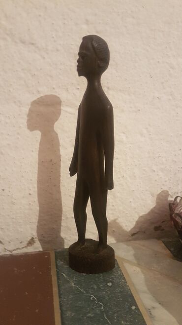 статуэтки антиквариат: Статуетка из ареха