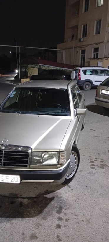 Mercedes-Benz: Mercedes-Benz 190 (W201): 2 l | 1991 il Sedan — 3